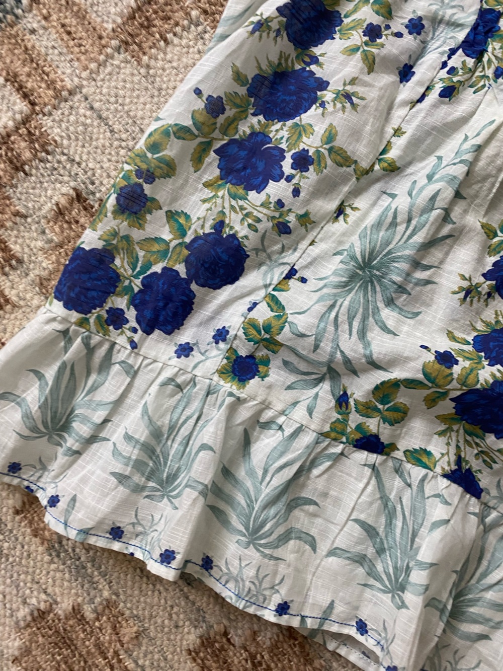 Blue Floral Smocked Camisole Top - Women - Picture 3 of 7